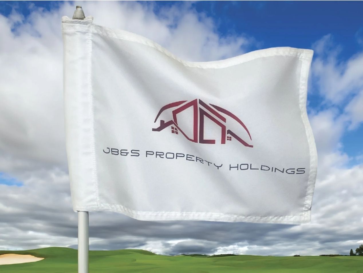 Upgrade Your Golf Course with Pre-Printed & Custom Golf Flags | Buying Guide Custom & Pre-Printed Golf Flags for Your Course